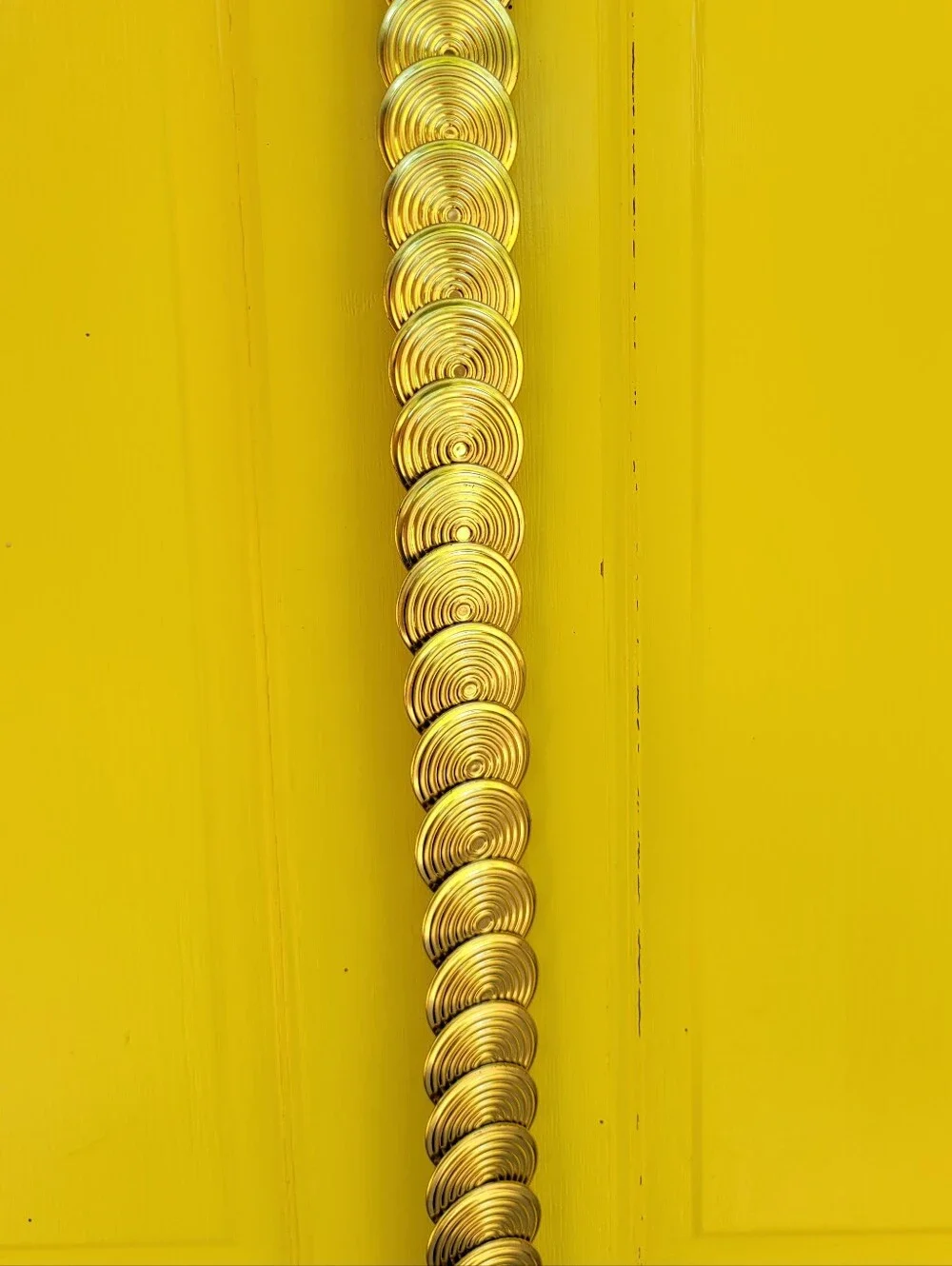 Vintage Gold Tone Disc Stretch Belt | Mod Disco Glam Statement Waist Belt - Picture 2 of 12